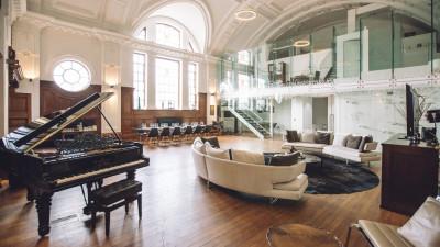 Town Hall Hotel